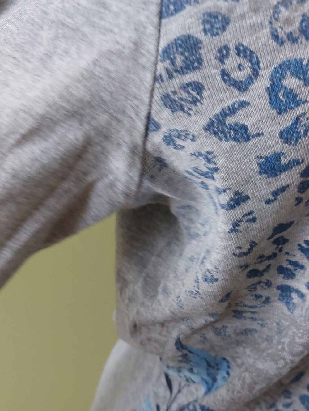 Northern Reflections Grey Ribbed-Neck Tee - Picture 5 of 14